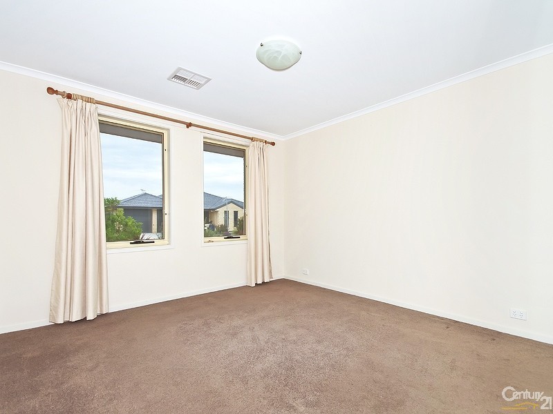 19 Sapphire Way, Aldinga Beach SA 5173