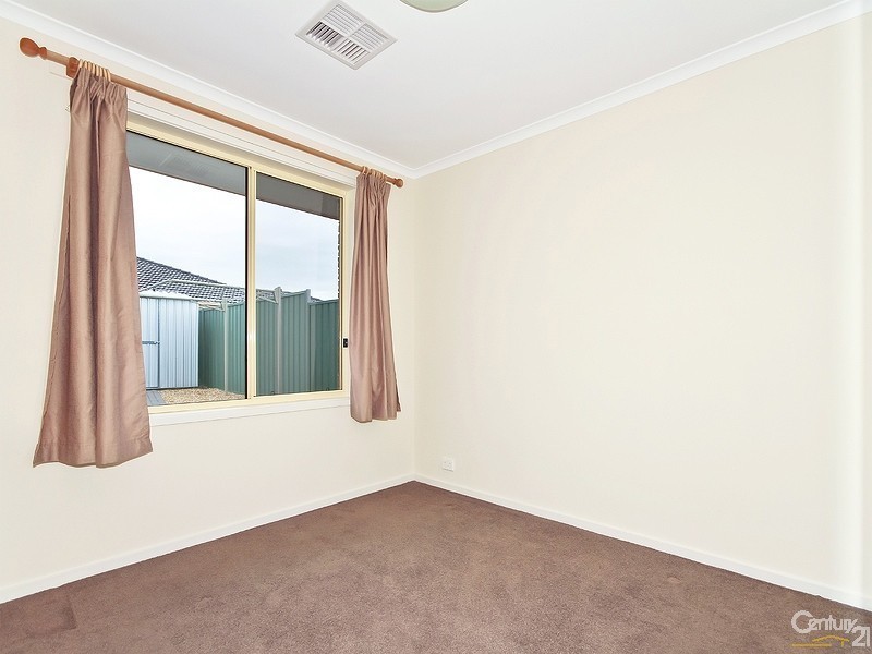 19 Sapphire Way, Aldinga Beach SA 5173