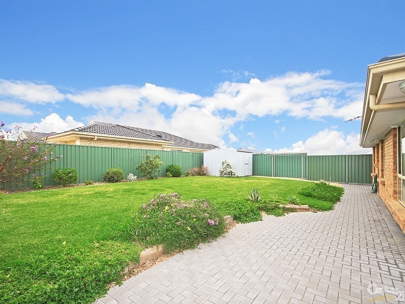 19 Sapphire Way, Aldinga Beach SA 5173