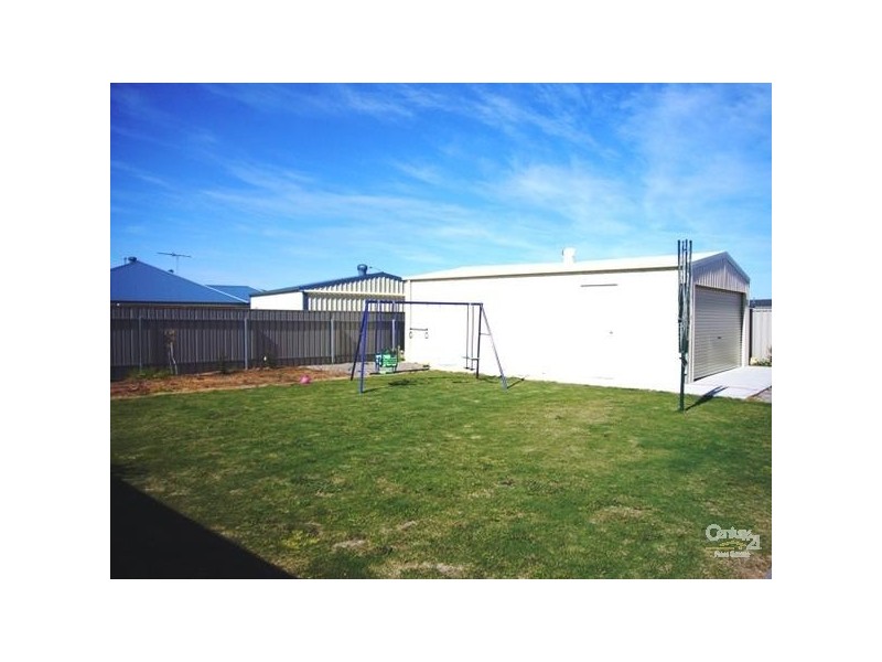 8 Spinnaker Court, Aldinga Beach SA 5173