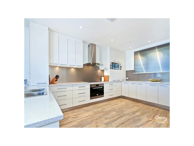 89 Esplanade, Port Noarlunga SA 5167