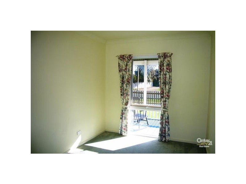 6 Harvey Crescent, Aldinga Beach SA 5173