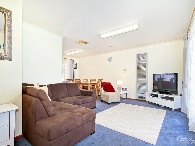 1 Whitney Crescent, Seaford SA 5169