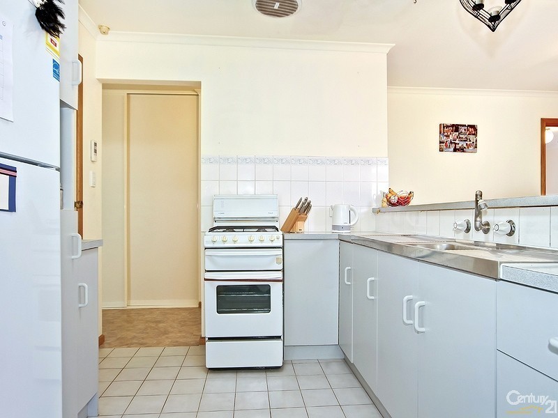 1 Whitney Crescent, Seaford SA 5169