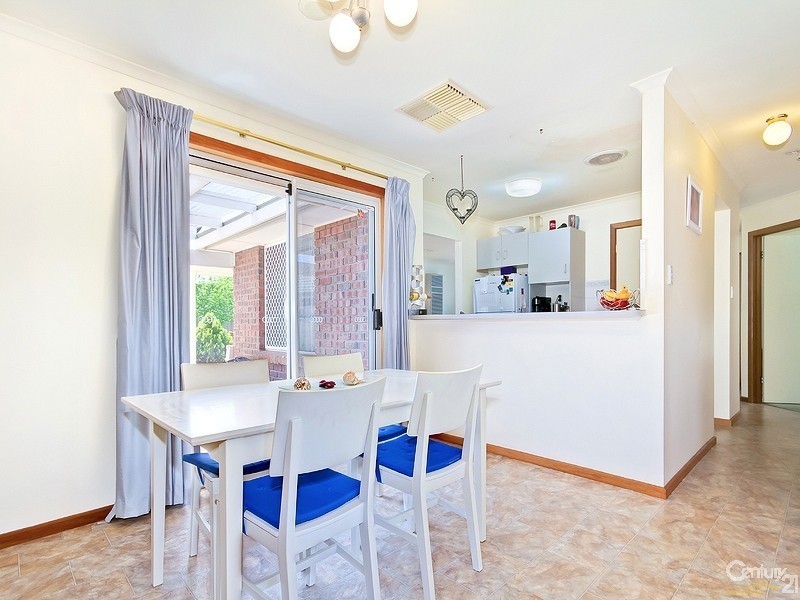 1 Whitney Crescent, Seaford SA 5169