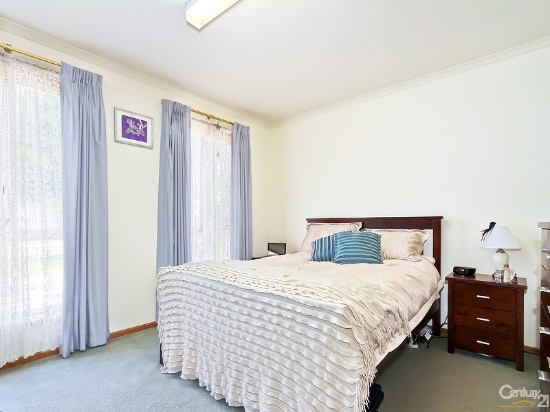 1 Whitney Crescent, Seaford SA 5169