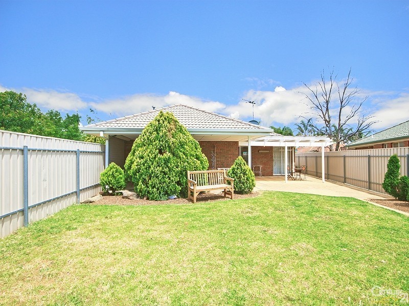 1 Whitney Crescent, Seaford SA 5169