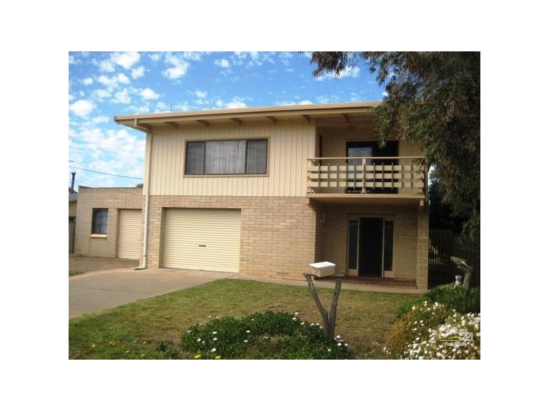 2 Stock Street, Aldinga Beach SA 5173