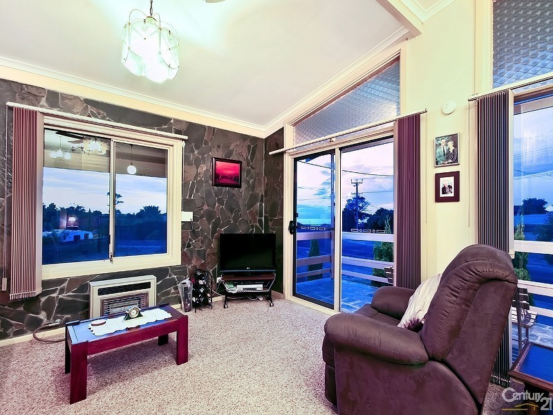 8 Quinliven Road, Aldinga Beach SA 5173