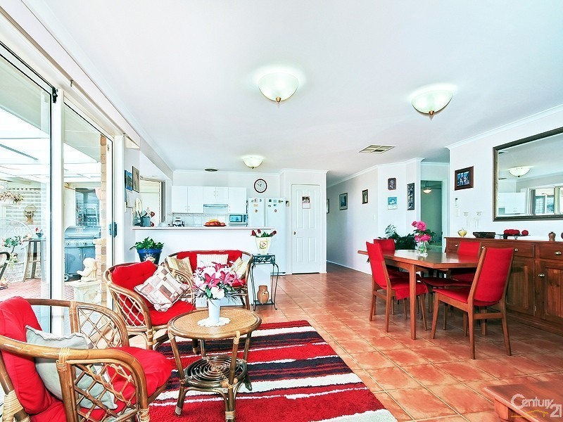 9 Norman Victory Parade, Sellicks Beach SA 5174