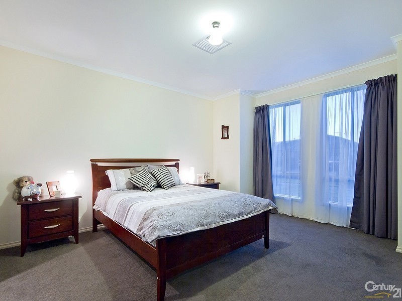 15 Whistlers Avenue, Aldinga Beach SA 5173