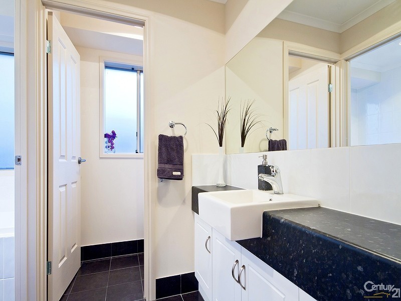 15 Whistlers Avenue, Aldinga Beach SA 5173