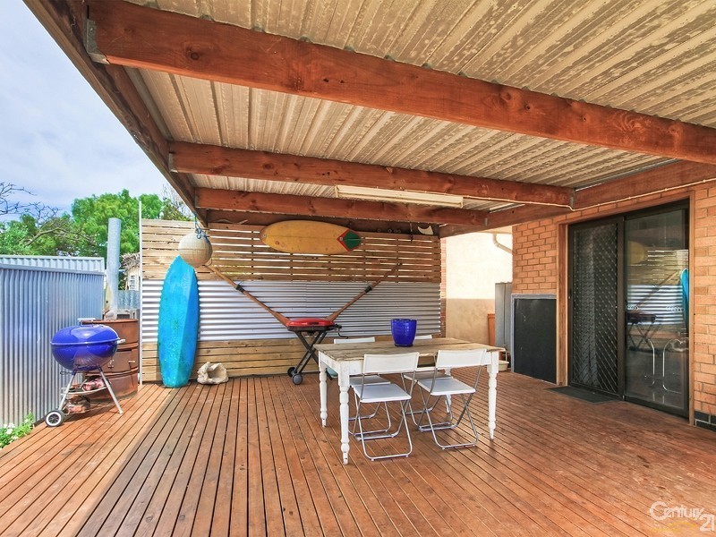16 Seaview Street, Aldinga Beach SA 5173