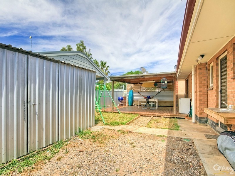 16 Seaview Street, Aldinga Beach SA 5173