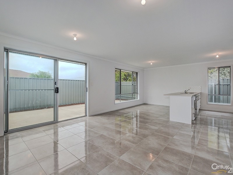 18A Kitto Crescent, Aldinga Beach SA 5173