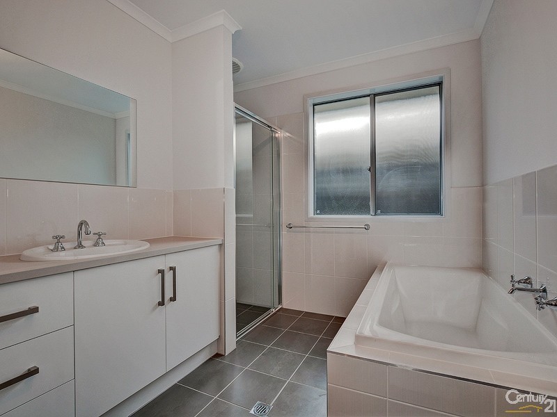 18A Kitto Crescent, Aldinga Beach SA 5173