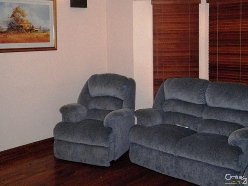 1 Chiton Avenue, Seaford Rise SA 5169