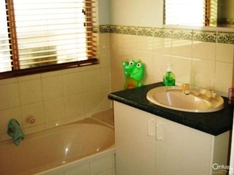 33 Lynton Terrace, Seaford SA 5169