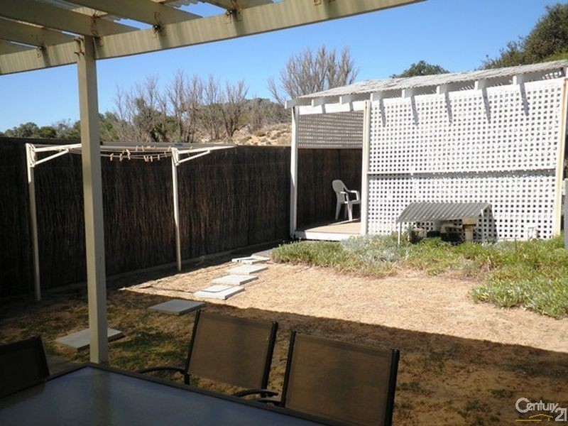 1/229 Esplanade, Aldinga Beach SA 5173