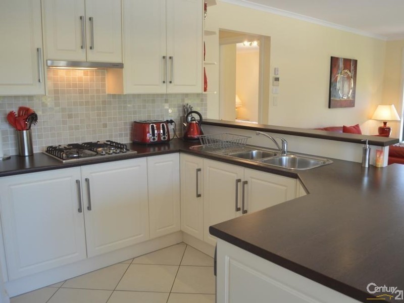 2 Casuarina Avenue, Aldinga Beach SA 5173