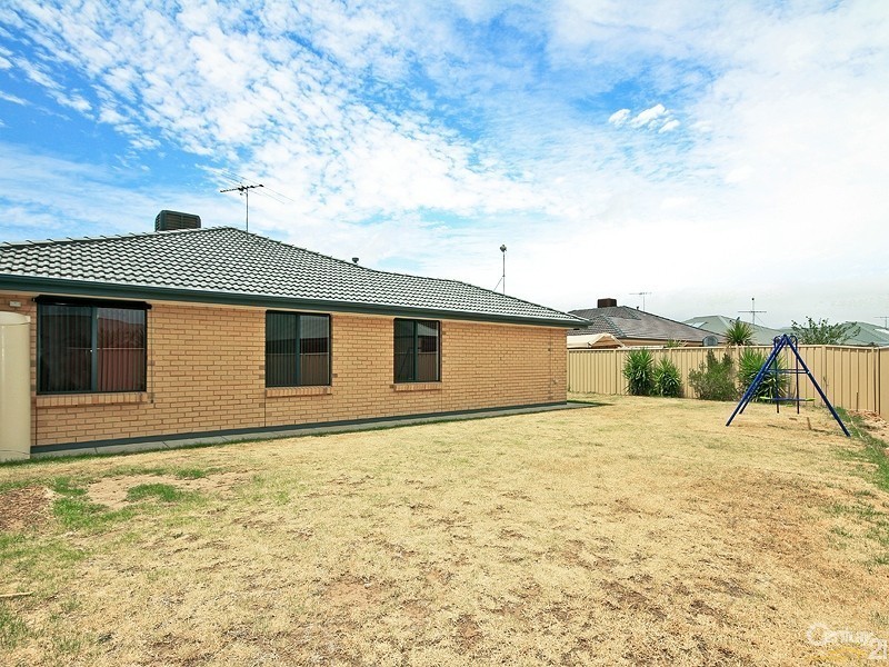 6 Casuarina Avenue, Aldinga Beach SA 5173