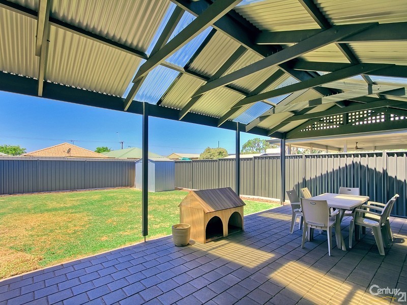 13 Lovelock Street, Aldinga Beach SA 5173