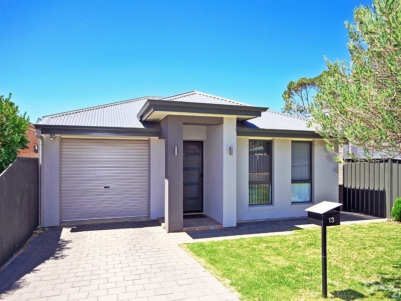 13 Lovelock Street, Aldinga Beach SA 5173