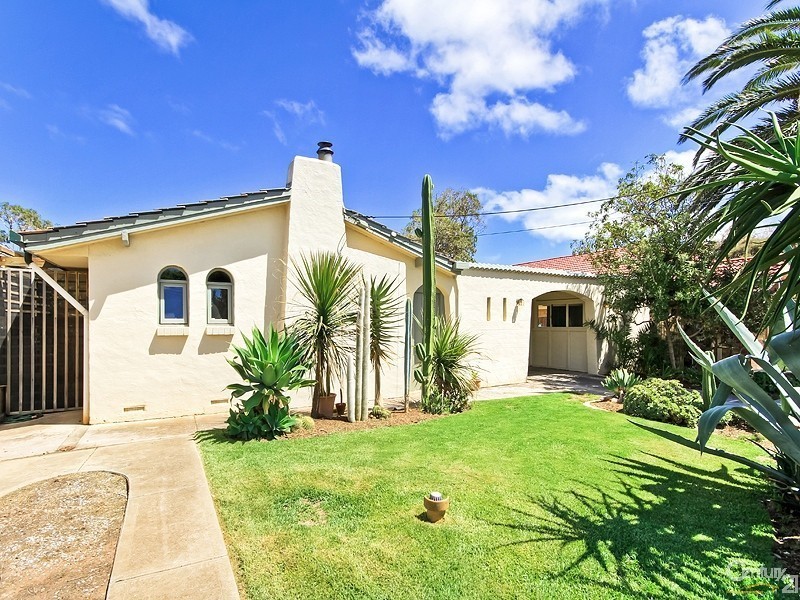 18 Napier Avenue, Sellicks Beach SA 5174