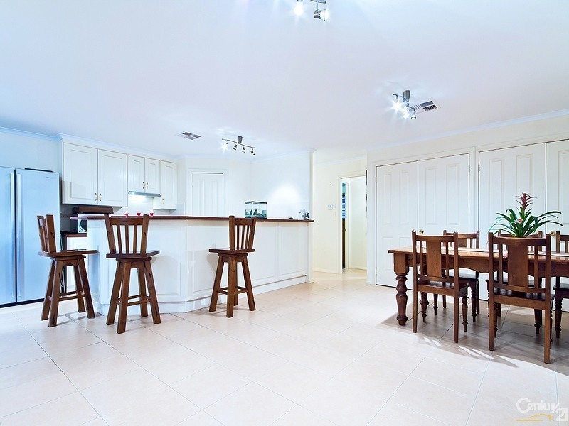 70 Kipsy Street, Aldinga Beach SA 5173