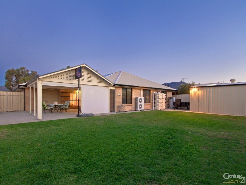 70 Kipsy Street, Aldinga Beach SA 5173
