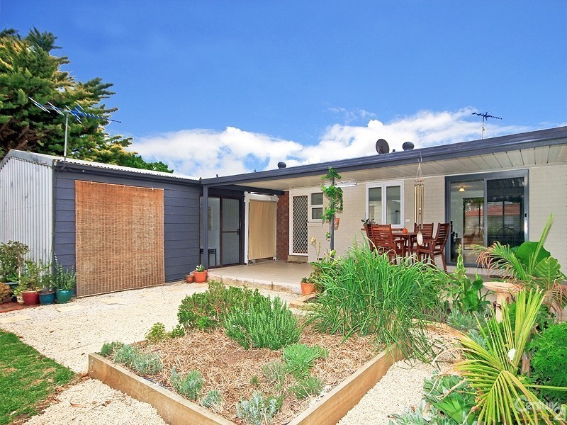14 Quinliven Road, Aldinga Beach SA 5173