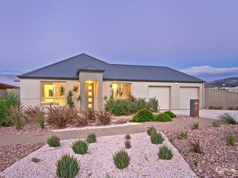 17 Lurline Boulevard, Sellicks Beach SA 5174