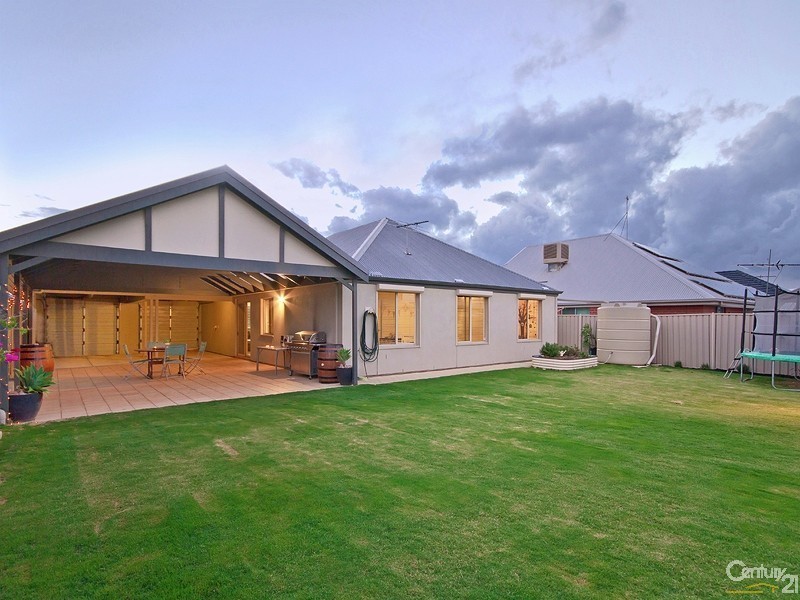 17 Lurline Boulevard, Sellicks Beach SA 5174