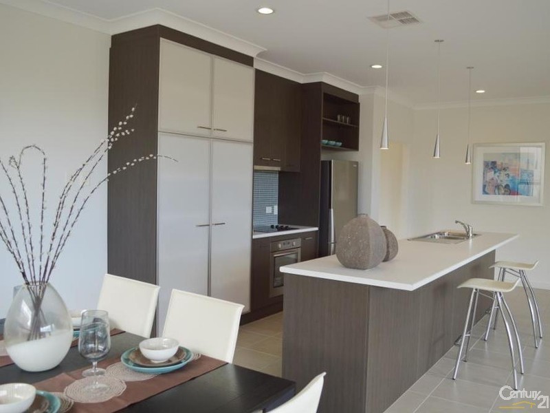 5 Aquamarine Boulevard, Hayborough SA 5211
