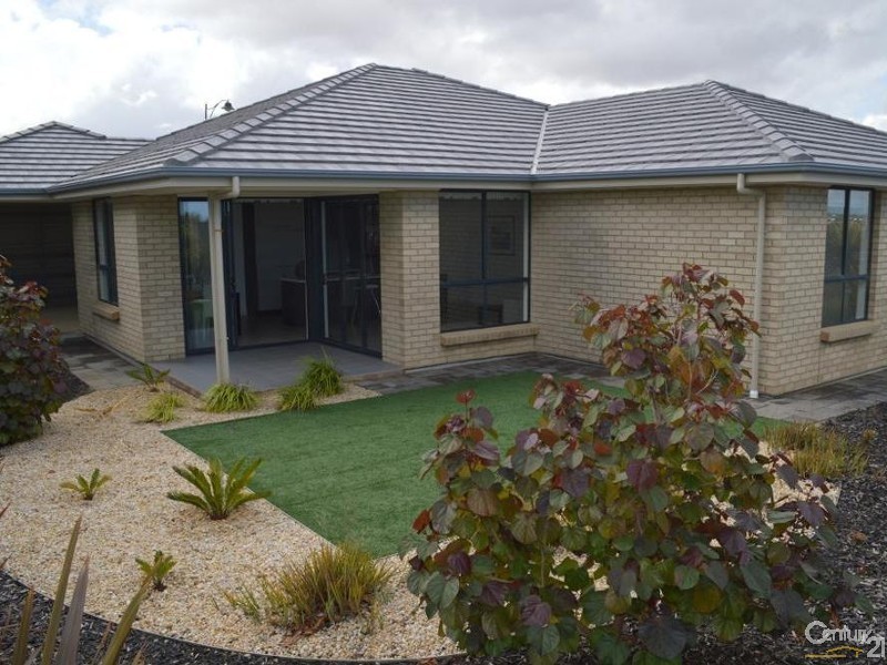5 Aquamarine Boulevard, Hayborough SA 5211