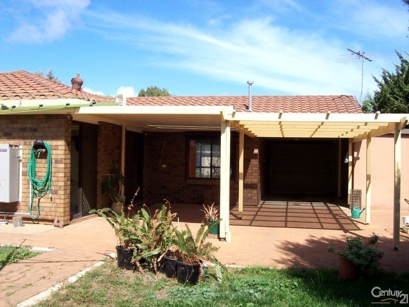 6 Greenlees Parade, Aldinga Beach SA 5173