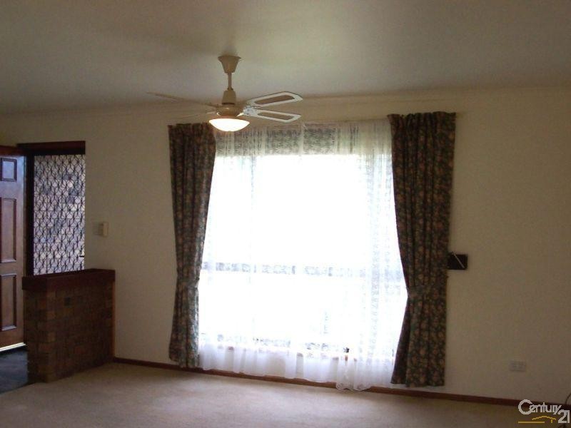 6 Greenlees Parade, Aldinga Beach SA 5173