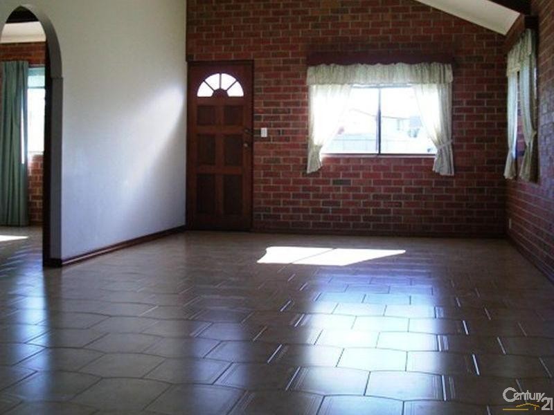 1/2 Warrigal Road, Aldinga Beach SA 5173