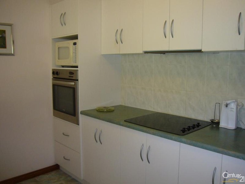 16 Treasure Street, Aldinga Beach SA 5173