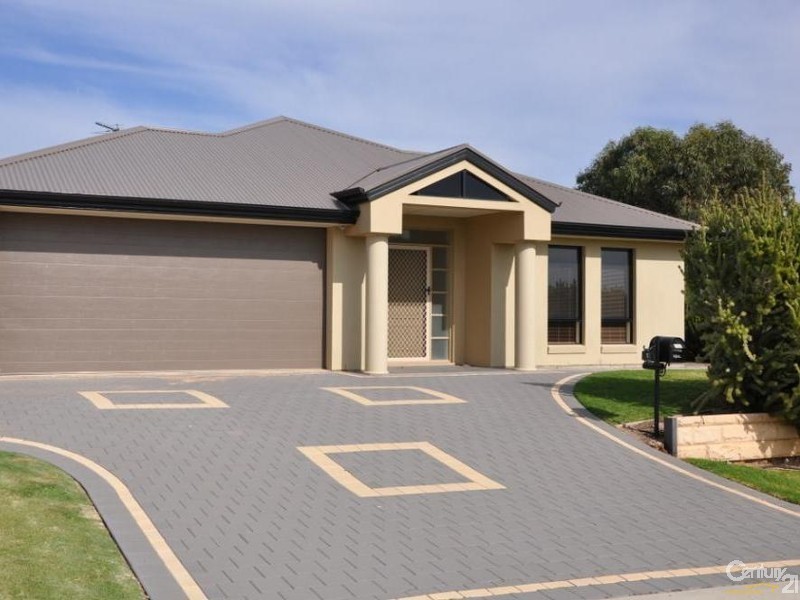 18 Basin Street, Aldinga Beach SA 5173