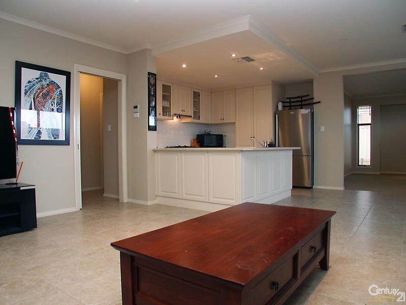 18 Basin Street, Aldinga Beach SA 5173