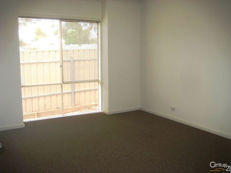 8 John Street, Aldinga Beach SA 5173