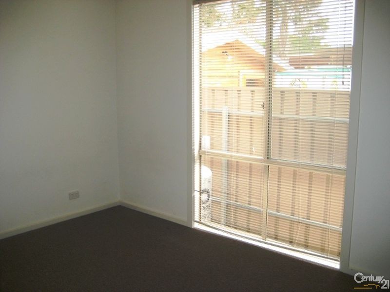 8 John Street, Aldinga Beach SA 5173