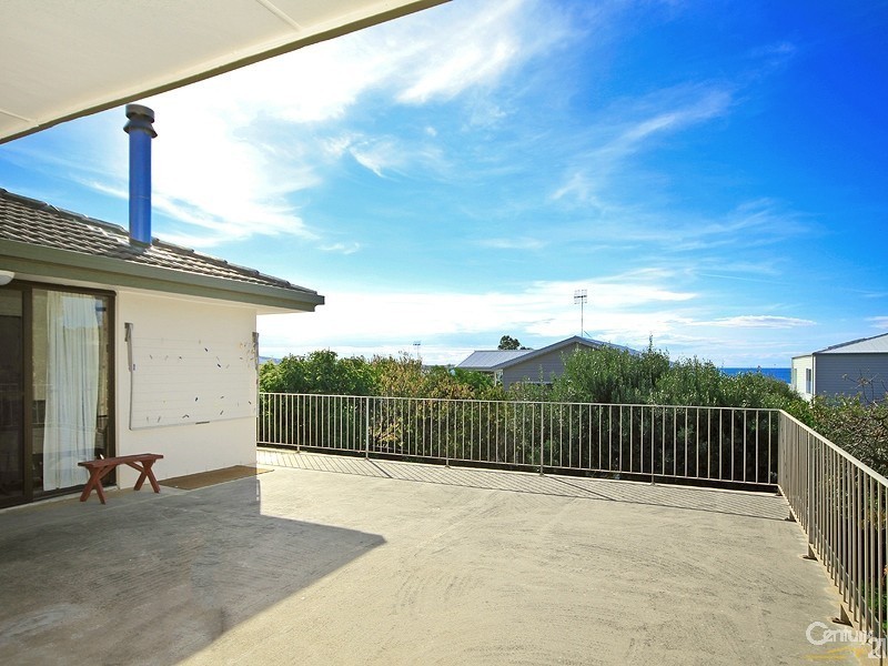 18 Passatt Street, Encounter Bay SA 5211