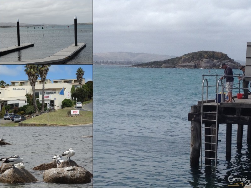 18 Passatt Street, Encounter Bay SA 5211