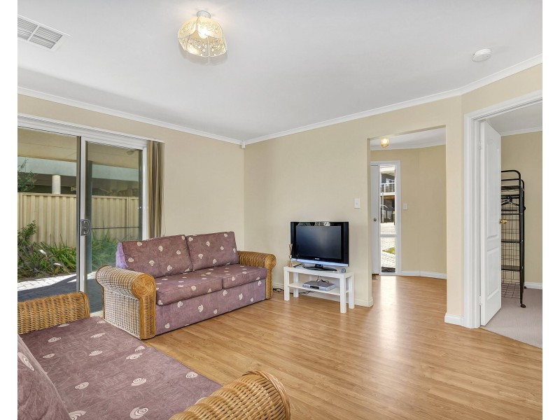 4 Thomas Street, Aldinga Beach SA 5173