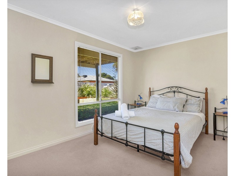 4 Thomas Street, Aldinga Beach SA 5173