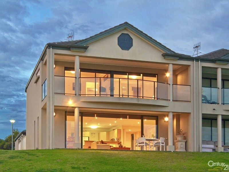 12 Tolarno Drive, Hindmarsh Island SA 5214