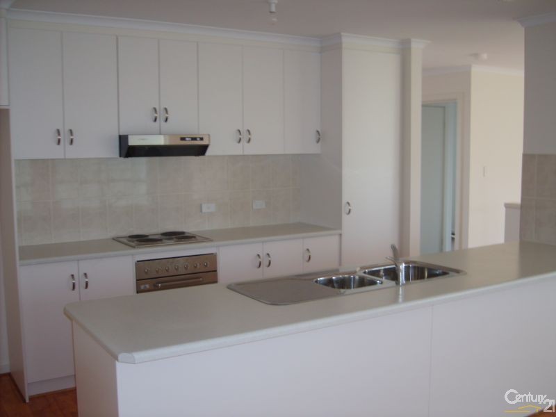 14 Milford Avenue, Sellicks Beach SA 5174