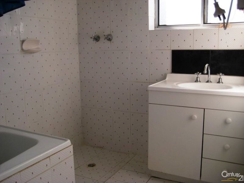 15 Whinnerah Avenue, Aldinga Beach SA 5173